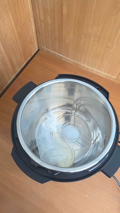 Midea MPC802SAMK - Szybkowar 9w1