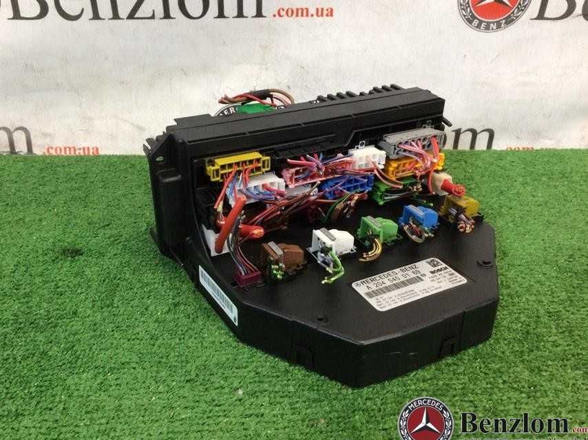 Блок предохранителів SAM Mercedes W204 203 202 208 210 211 реле сам