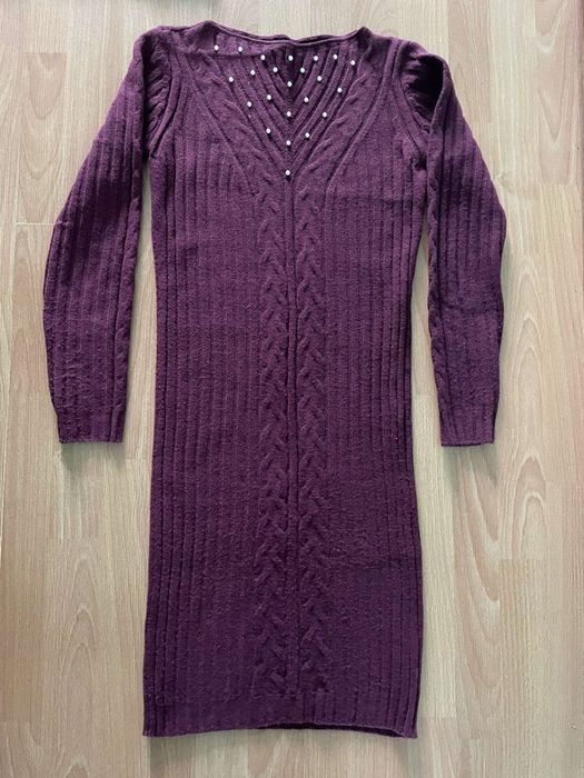 Жіноча сукня Goldi