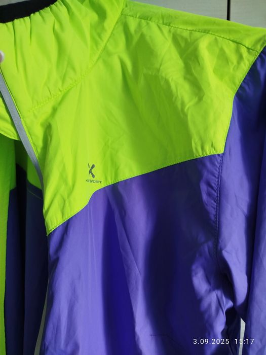 Kurtka wiatrówka do biegania