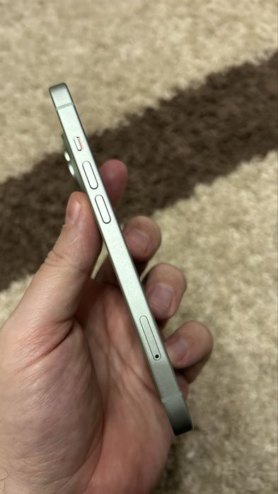 Apple Iphone 15/256 заблокированный