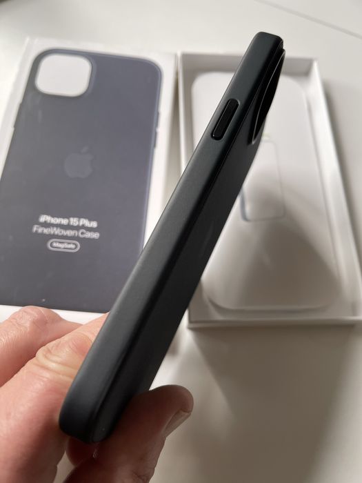 Чехол айфон 15 плюс оригінал