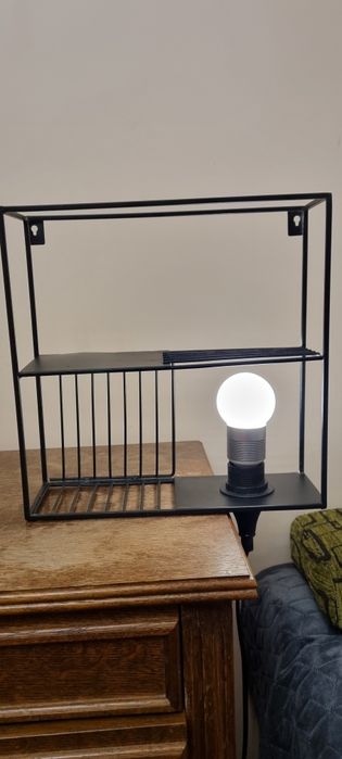 Kinkiet lampa z półeczkami