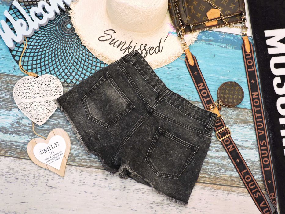 Denim Stylowe szorty jeans 38