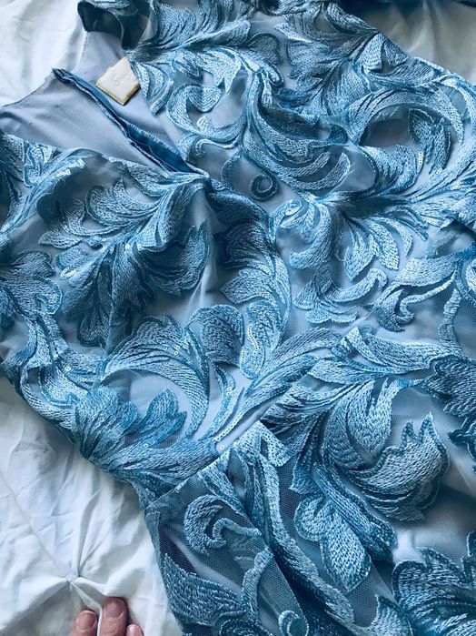 Koktajlowa sukienka Swing błękitna