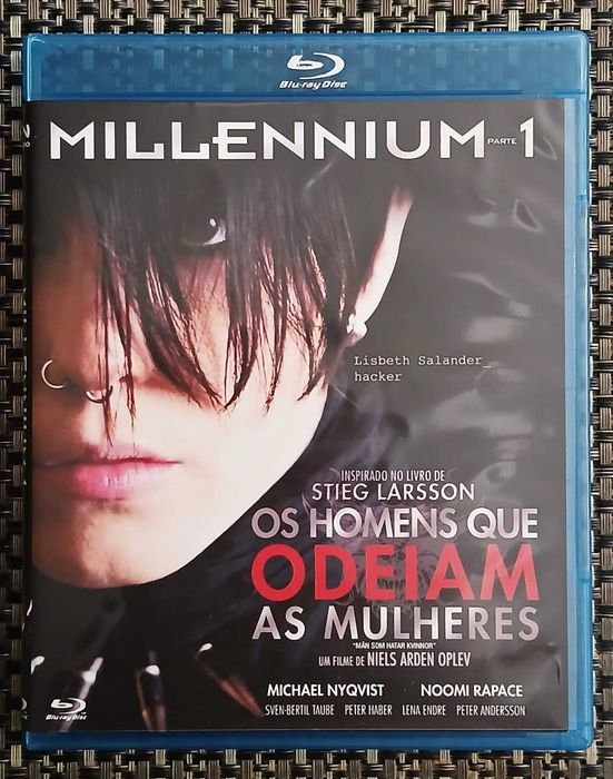 Millennium 1: Os Homens que Odeiam as Mulheres - Blu-Ray Muito Bom Estado