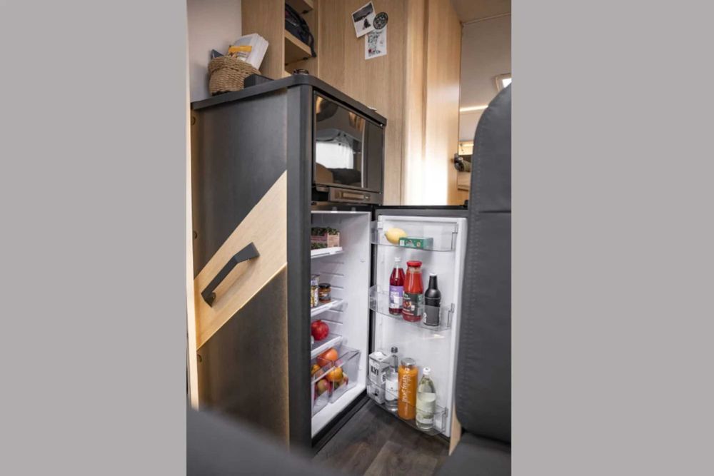 Wynajem kamperów Śląsk. Camper premium od 400zł.