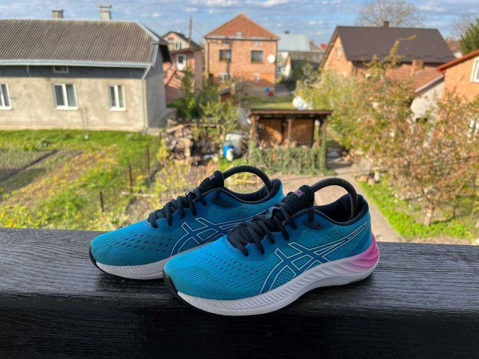 Кросівки ASICS Gel-Excite 8