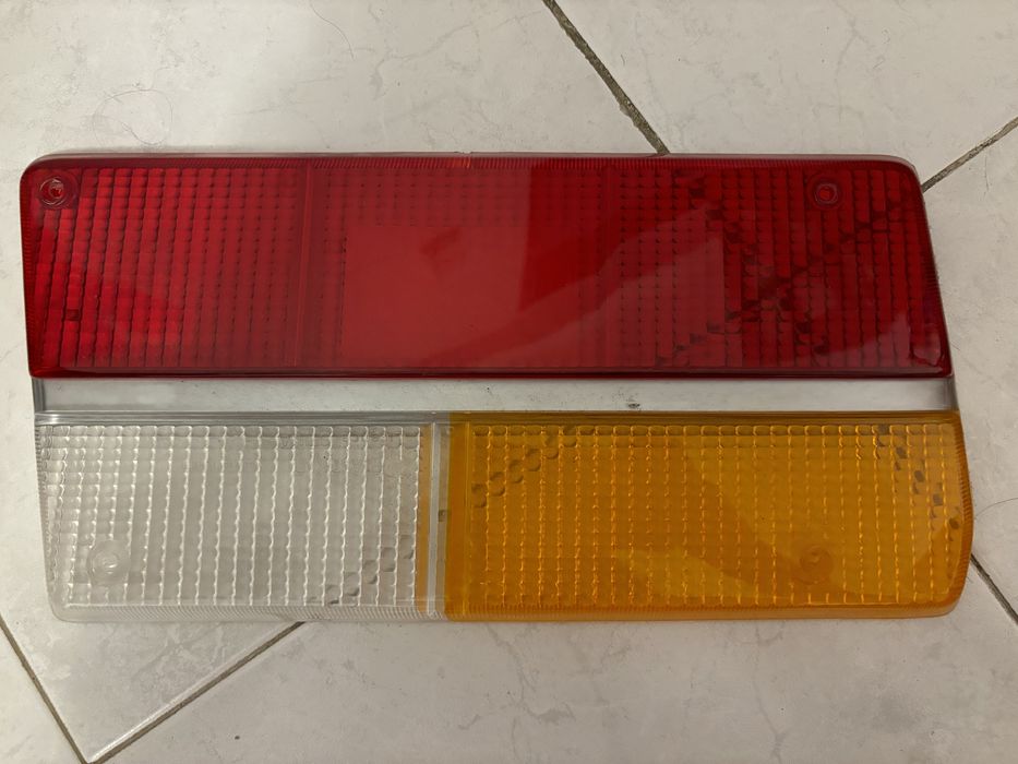 Farolins traseiros Renault 12