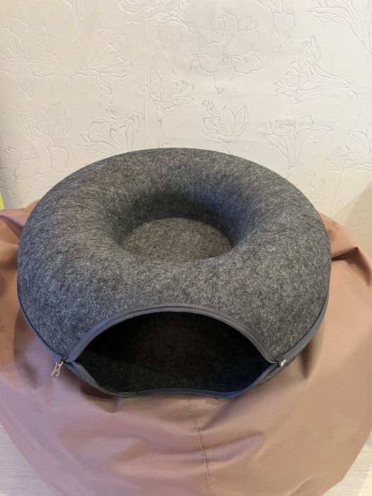 Лежанка тунель пончик для кота 50см