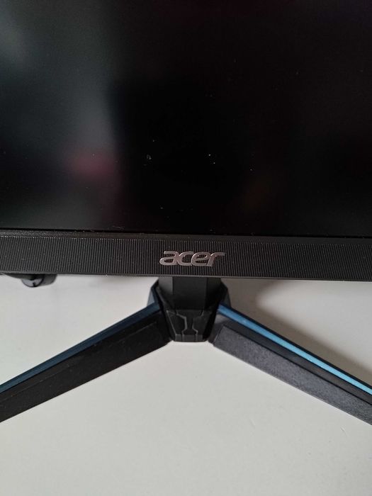 2 monitory gamingowe