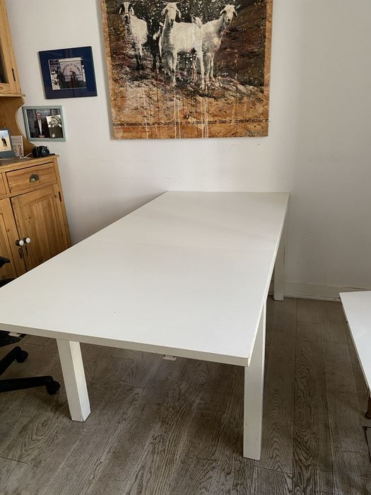 Mesa de Jantar Extensível Branca (Estilo IKEA) – Muito Prática