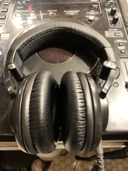 Продам Навушники Shure SRH840