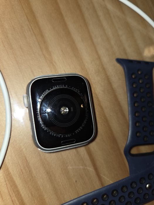 Apple Watch 5 44mm