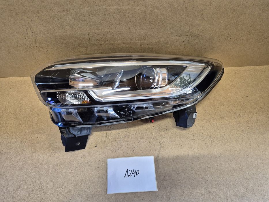 Lampa reflektor renault kadjar lewy europa