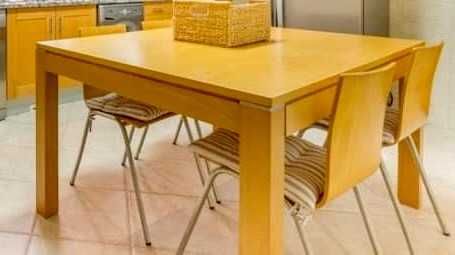 mesa de cozinha ou sala 150cm (+ 60cm) x100cm + 4 cadeiras