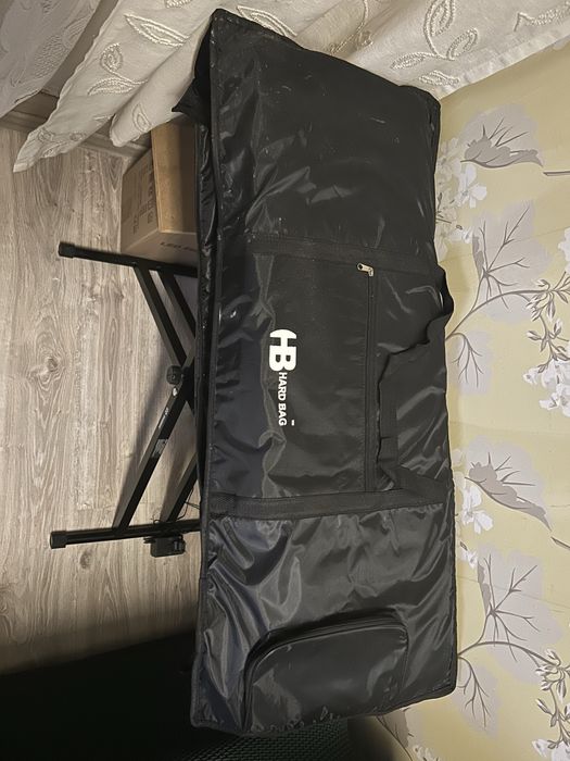 Keyboard yamaha psr e383