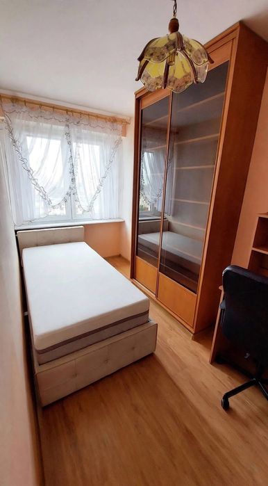 Do wynajęcia zadbane, ciepłe i w 100% wyposażone mieszkanie 2-pokojowe 31,5 m2 - ul. Podmiejska, Kalisz. Wchodzisz i mieszkasz!