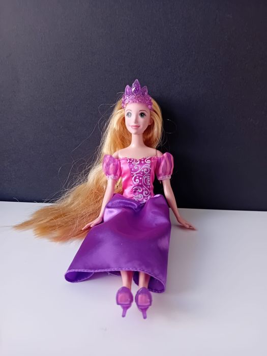 Barbie princesa Rapunzel da Disney (importada)