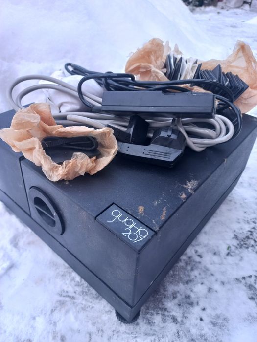 «Діана-207» (або «Диана-207») радянський діапроектор (слайд-проектор)