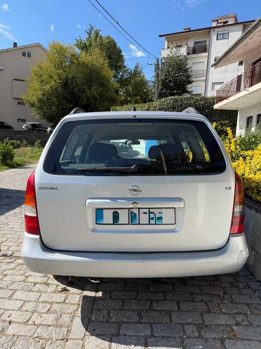 Opel Caravan 2003 gasolina — photo 3