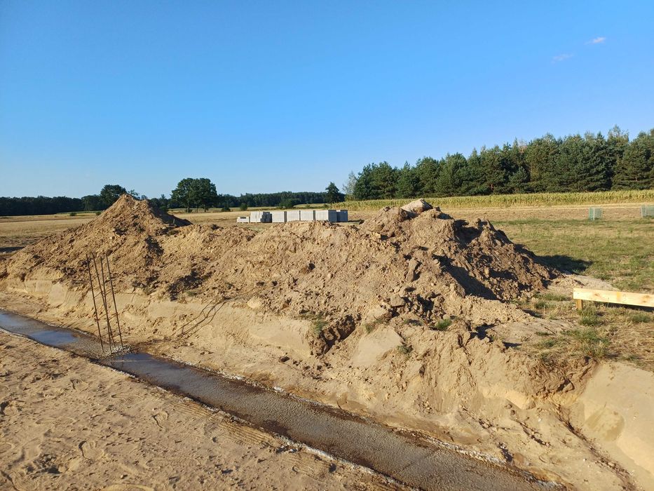 Ziemia z budowy