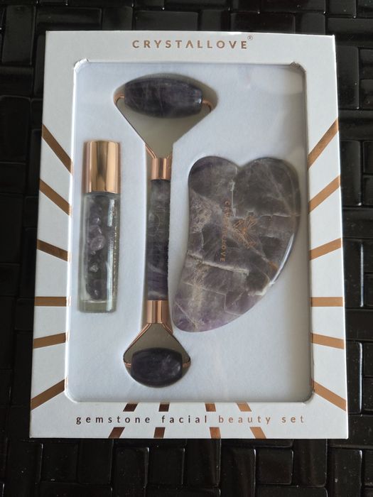 Crystallove Amethyst Beauty Set