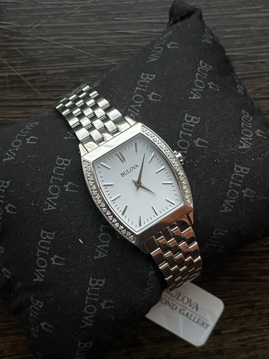 -55%$ Bulova 40 diamonds годинник з діамантами часы с бриллиантами