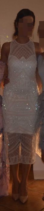 Sukienka midi z perełkami