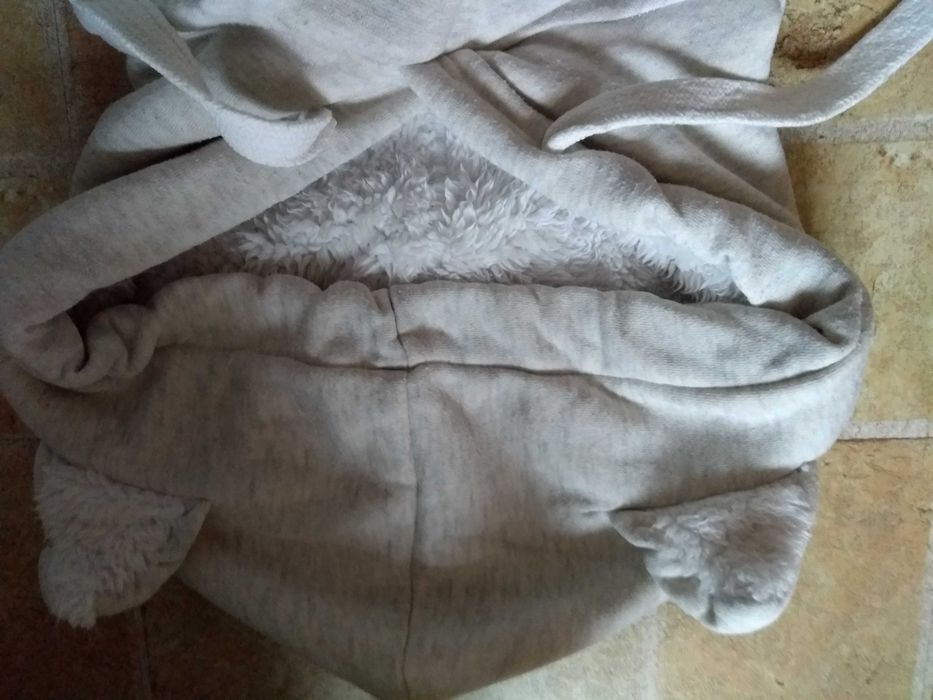 Bluza z kapturem kotek Terranova S jak nowa