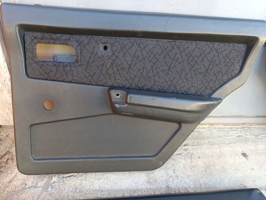 Дверні карти+ ручки  Ваз 21099