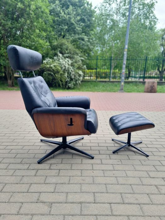 Fotel obrotowy skórzany z podnóżkiem Lounge Chair Bauhaus