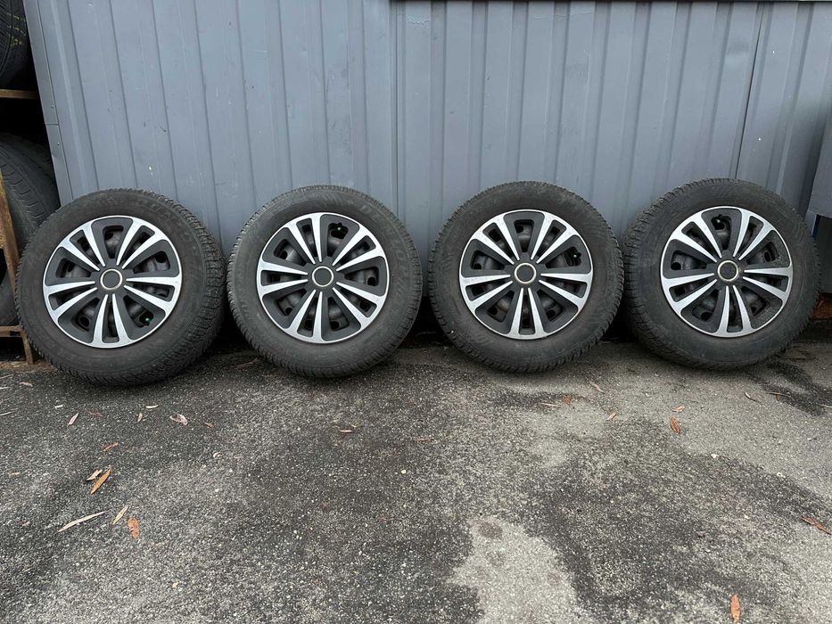 Комплект зимові шини Dunlop та диски 195/65R15