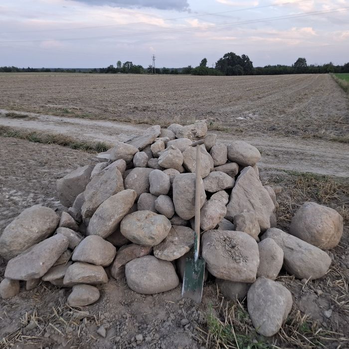 Kamienie polne > 5 ton srednie i duże. Nówki sztuki prosto z pola