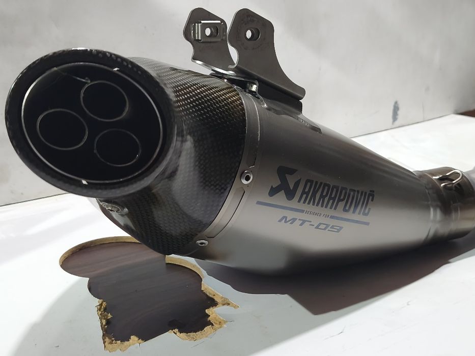 Ackrapovic Yamaha MT 09 / TRACER / XSR