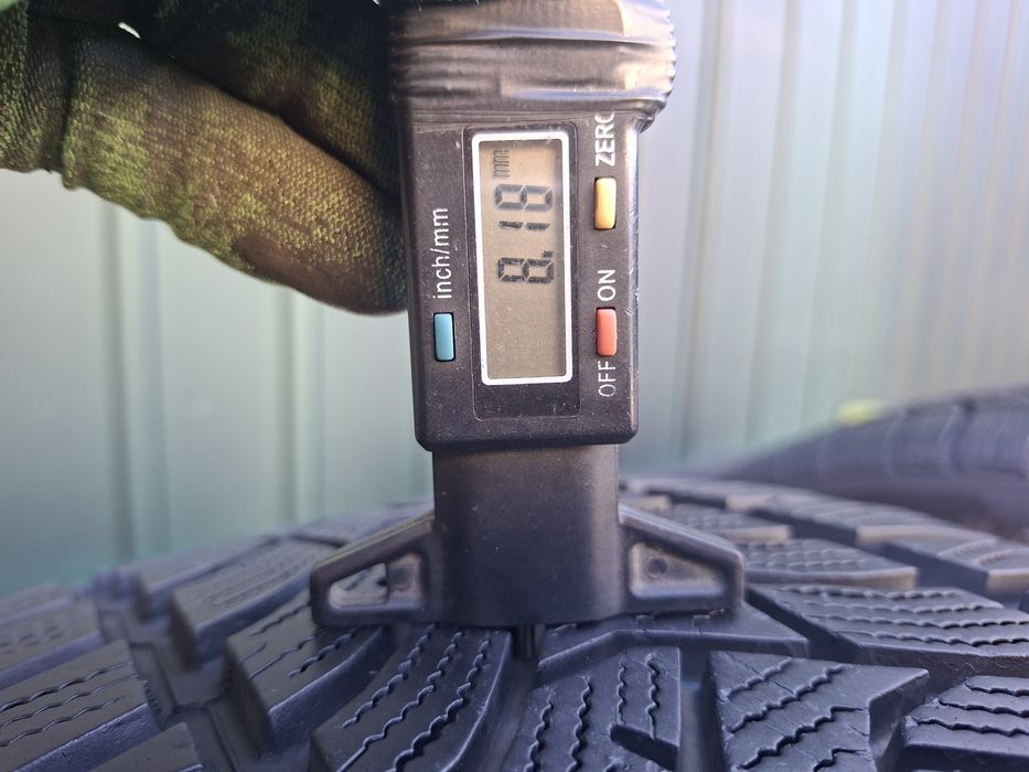245.40.18 Dunlop 2 шт