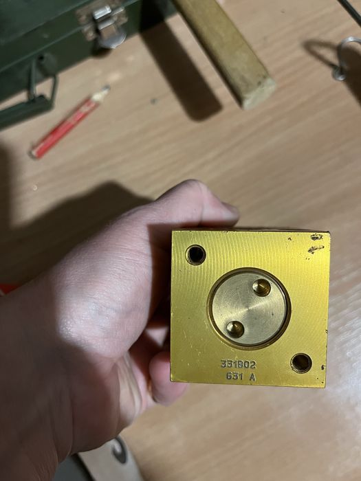 електромагнітний клапан Lucifer