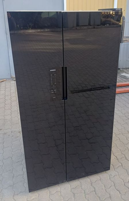 Siemens Side by Side KA92NLB35 холодильник No Frost Germany 630 л б/в