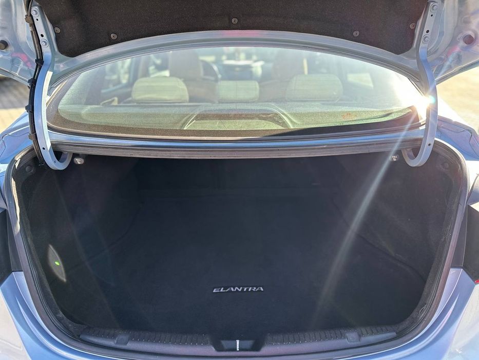 Hyundai Elantra №4233 (ВНЕСОК від 10%) Альянс Авто Кривий Ріг