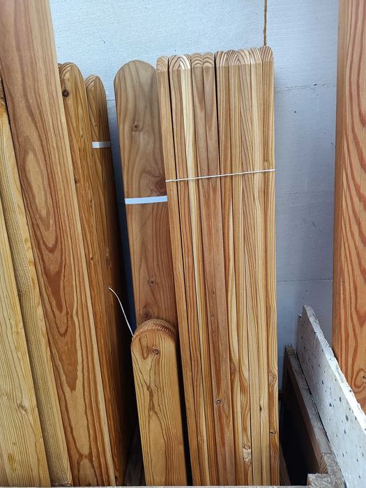 Kantówka świerkowa, drewniana, strugana czterostronnie, sucha, łata,