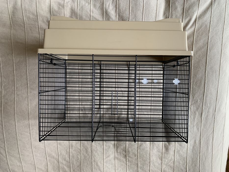 Klatka jak nowa z akcesoriami