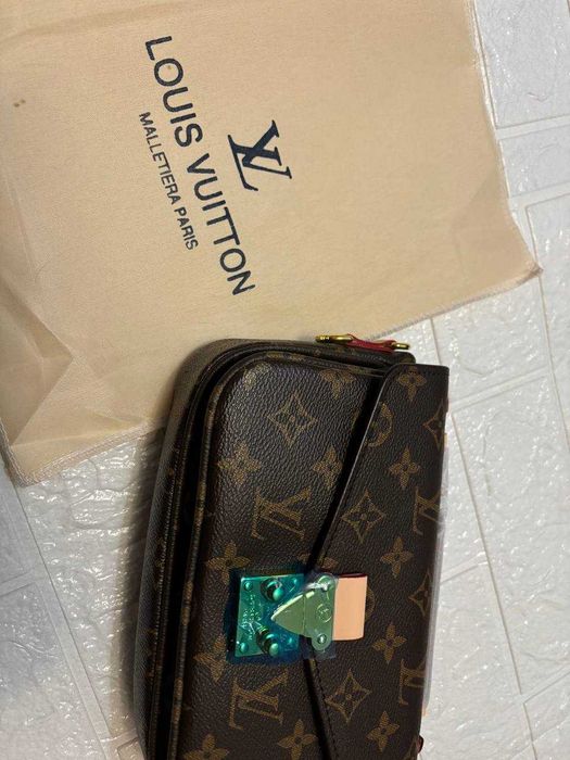 Сумка Louis Vuitton
