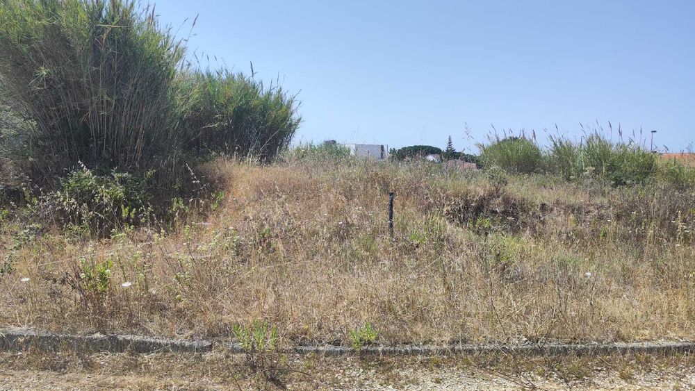 Lote terreno urbano 555m2