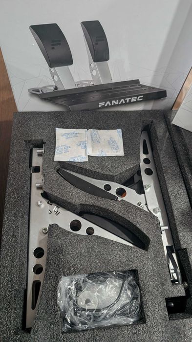 Fanatec CSL DD 5Nm + Load Cell + BMW Wheel