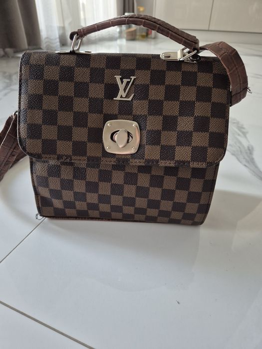 Louis  Vuitton -жіноча сумка