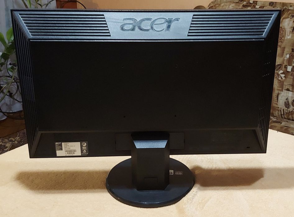 Монітор Acer V223HQ
