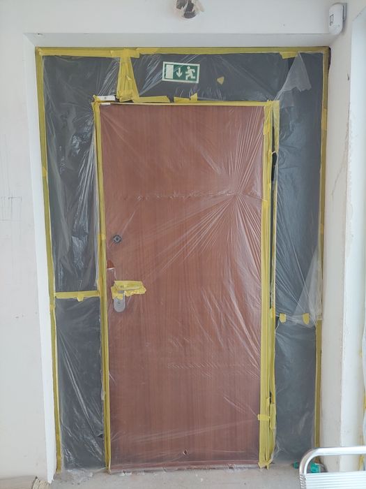 Porta de segurança - Preço negociável