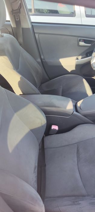 Toyota prius 3G 2011 c/android auto