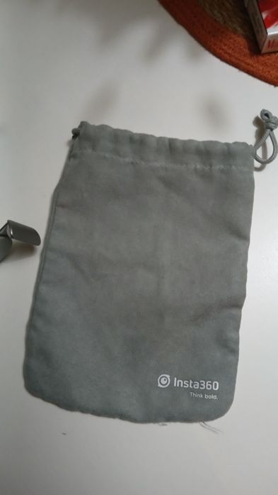 Vendo Estabilizador  insta 360 flow em perfeitas condições