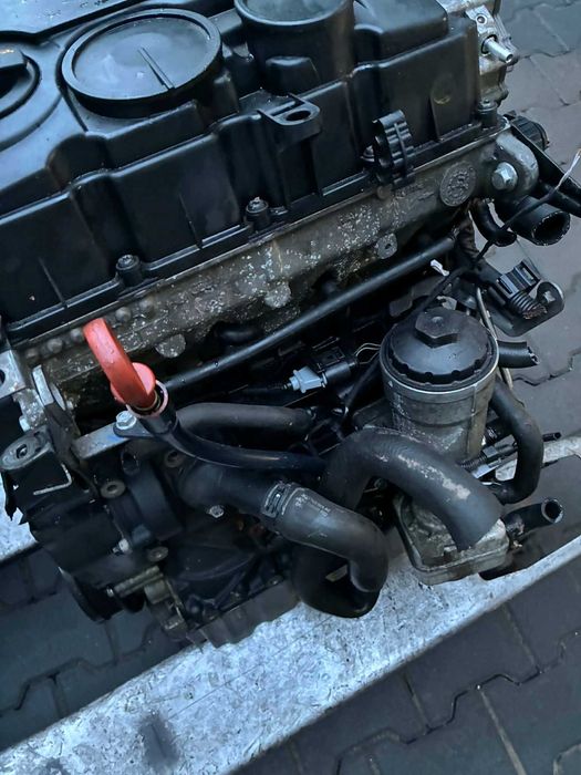 silnik wtrysk słupek komplet volkswagen seat skoda 1.9 TDI BLS